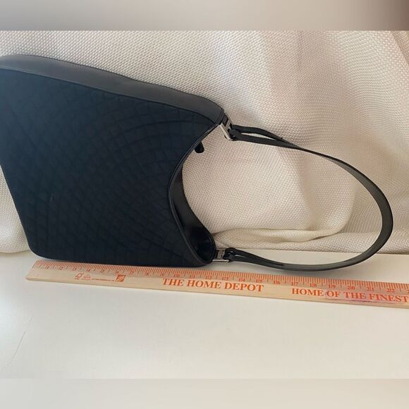 Vintage Y2K Bally black quilted shoulder bag with leather - Picture 7 of 10